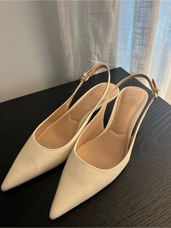 Mango Shoes - Mango Cream Pointed Slingback Heels